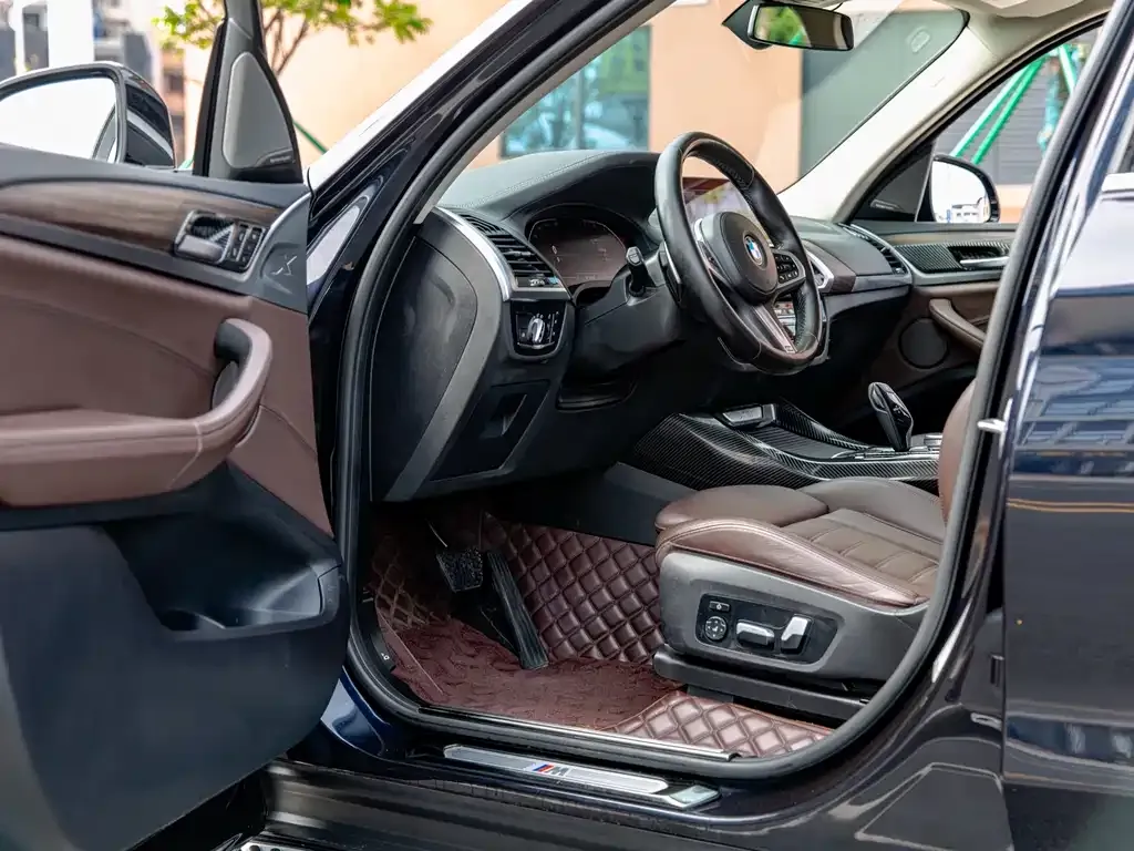BMW X3 2021 из CN, фото 7