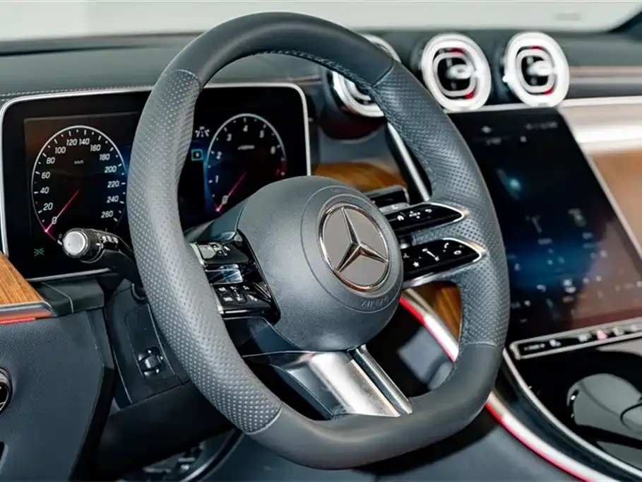 Mercedes-Benz GLC 2023 из CN, фото 9