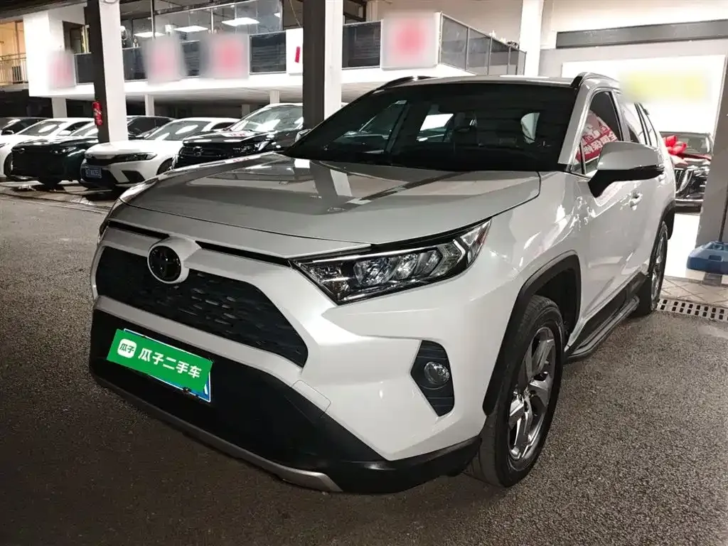 Toyota RAV4 2021 из CN, фото 3