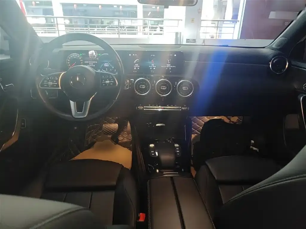 Mercedes-Benz A-Class 2022 из CN, фото 10