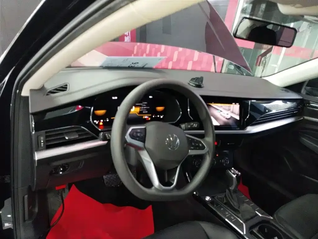 Volkswagen Passat 2023 из CN, фото 8