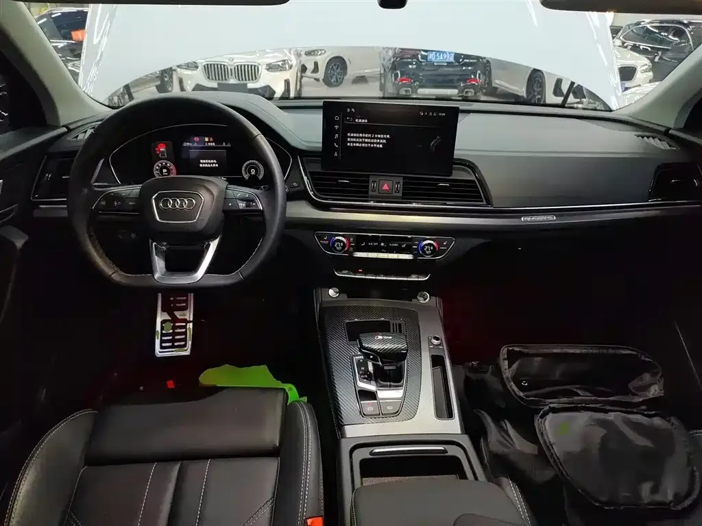Audi Q5L 2022 из CN, фото 4