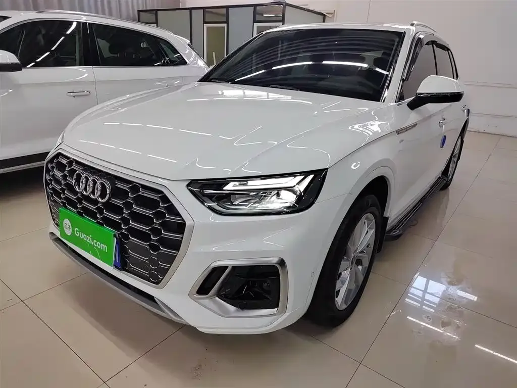 Audi Q5L 2022 из CN, фото 3