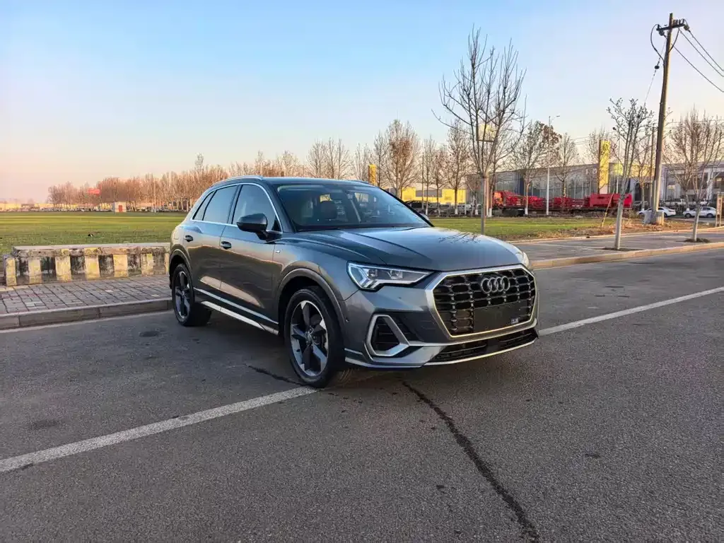 Audi Q3 2021 из CN, фото 3