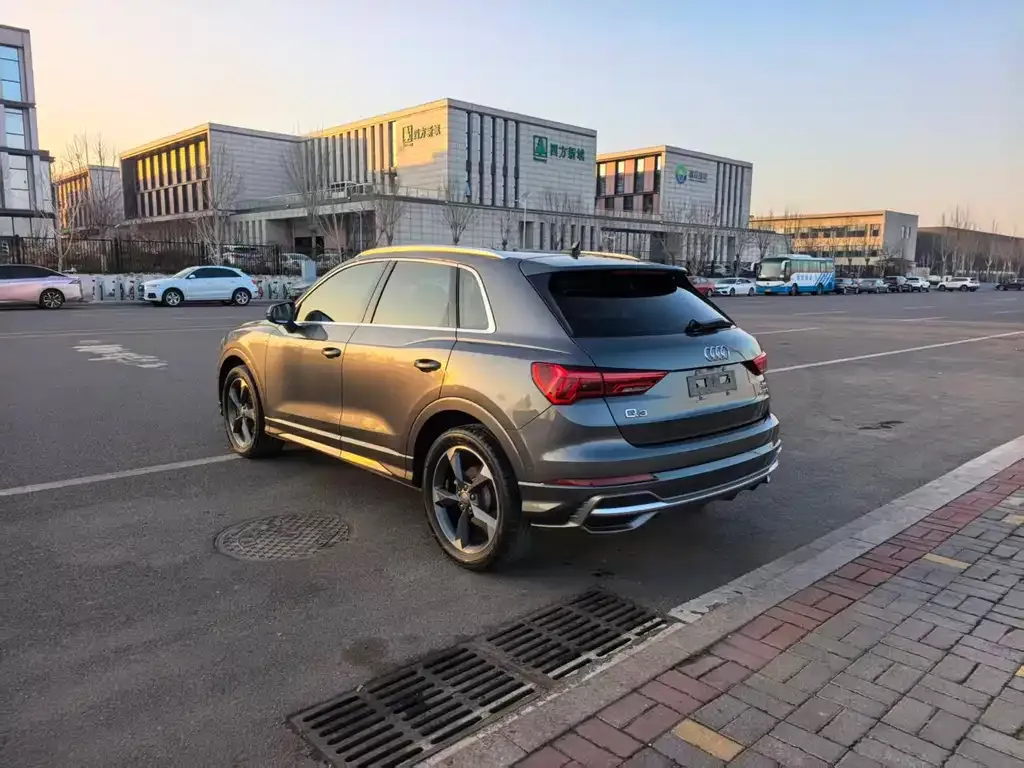 Audi Q3 2021 из CN, фото 5
