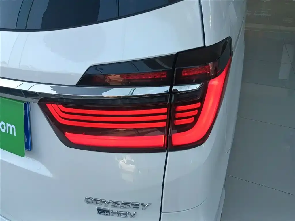 Honda Odyssey 2022 из CN, фото 4