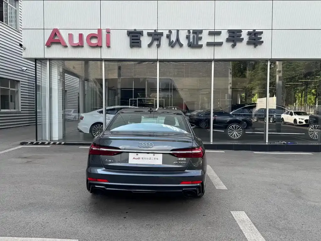 Audi A6L 2024 из CN, фото 9