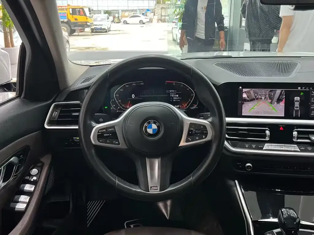 BMW 3 Series 2021 из CN, фото 4