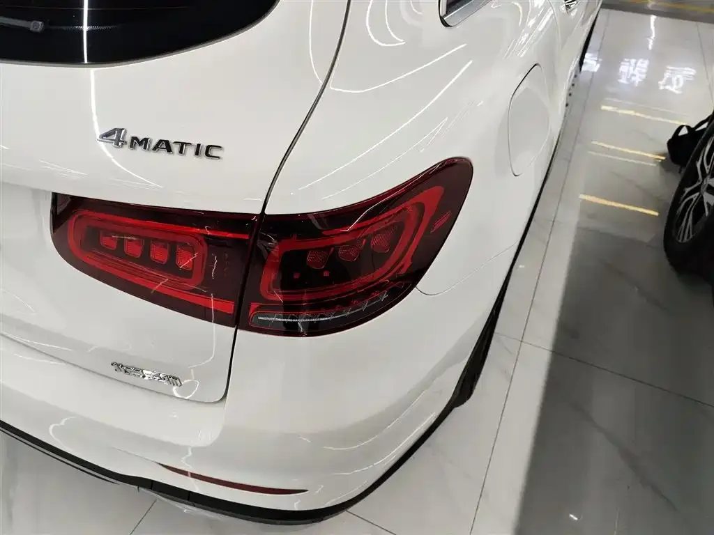 Mercedes-Benz GLC 2021 из CN, фото 2