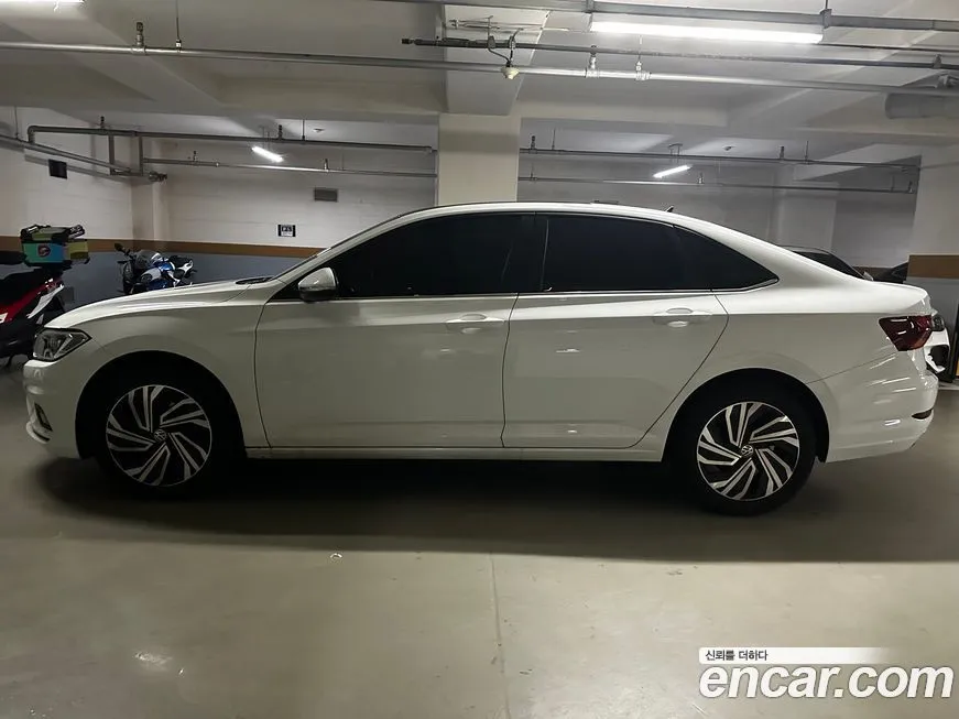 Volkswagen Jetta 2021 из KR, фото 3