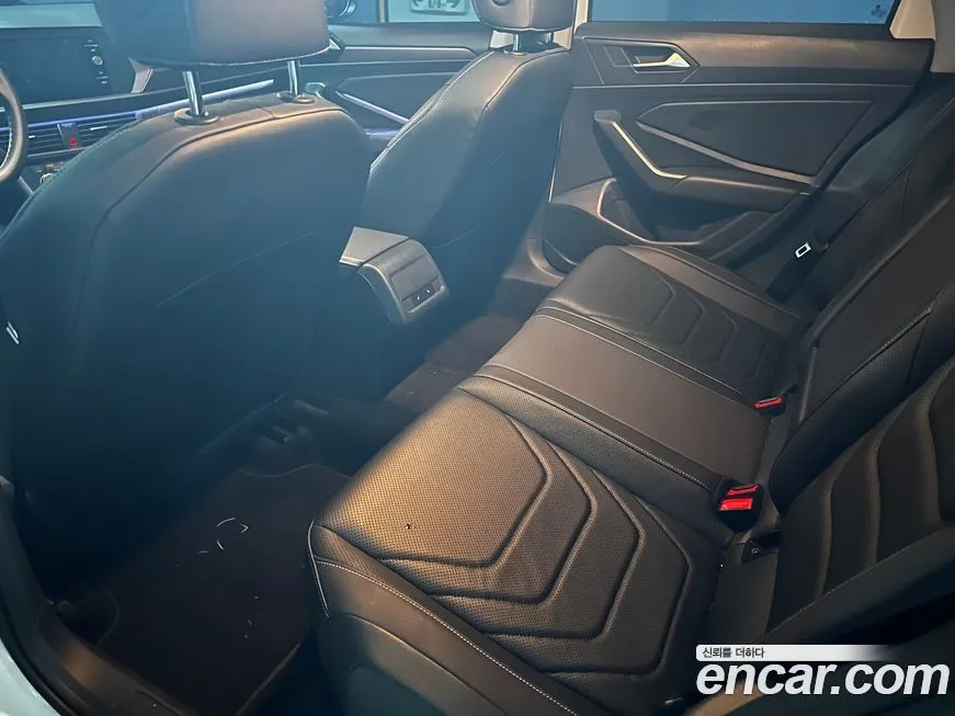 Volkswagen Jetta 2021 из KR, фото 8