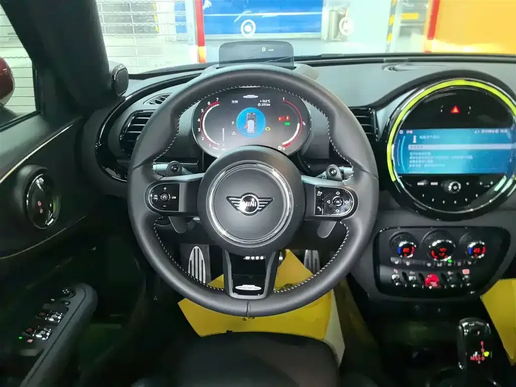 MINI Clubman JCW 2022 из CN, фото 10