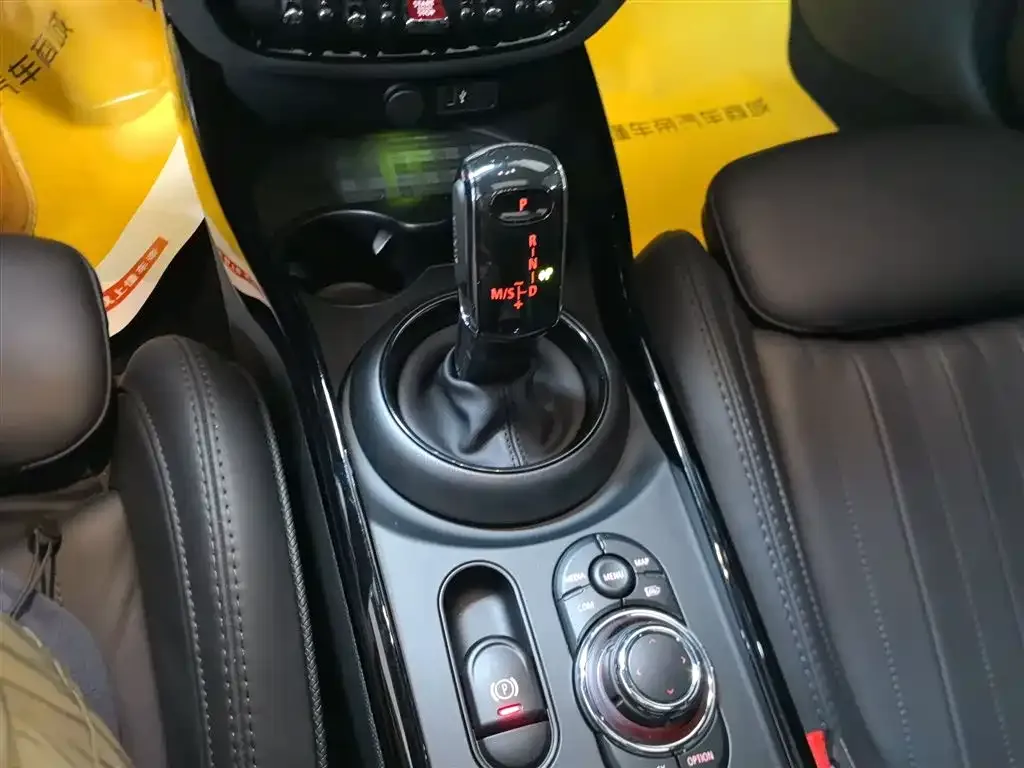 MINI Clubman JCW 2022 из CN, фото 8
