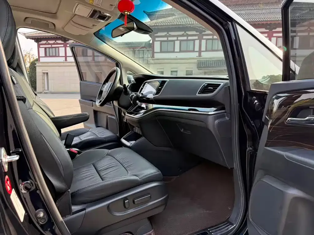 Honda Odyssey 2021 из CN, фото 9