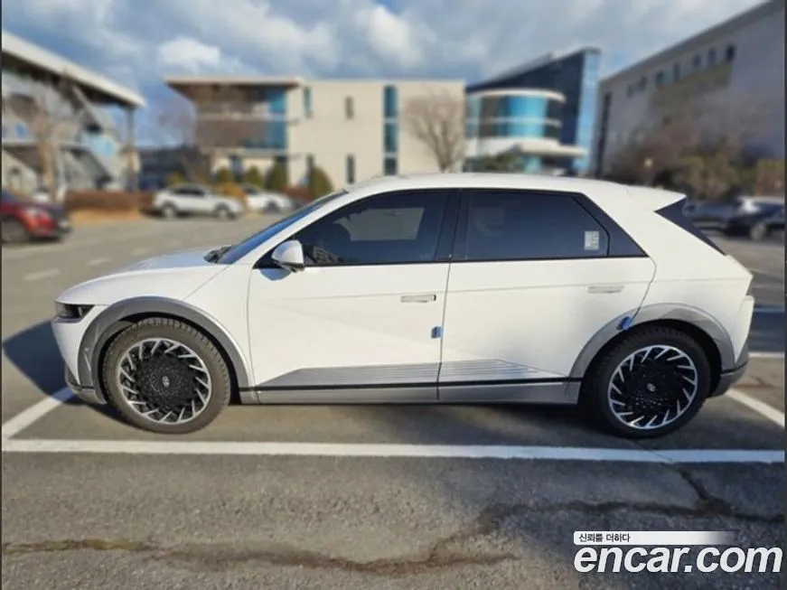 Hyundai Ioniq5 — фото 2