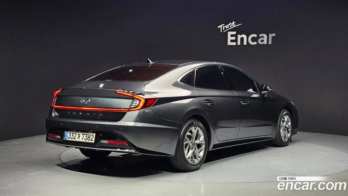 Hyundai Sonata 2022 из KR, фото 2