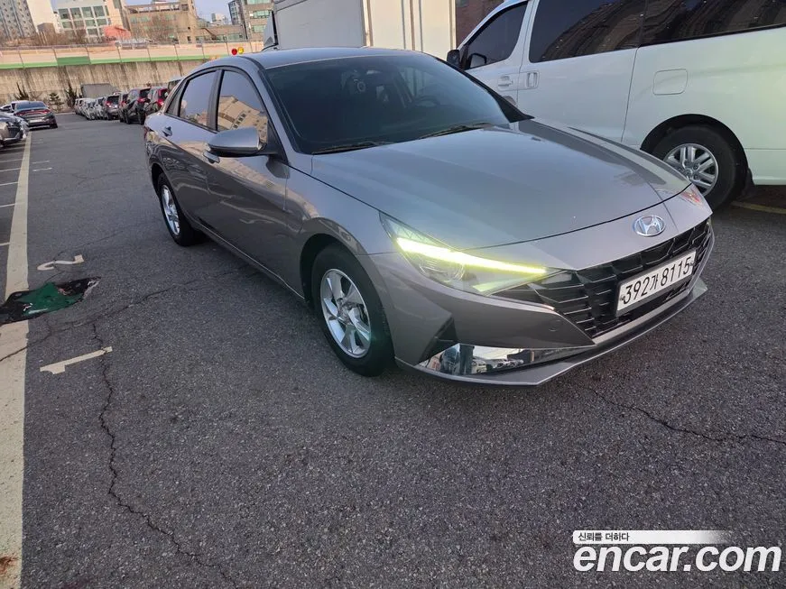 Hyundai AVANTE — фото 3