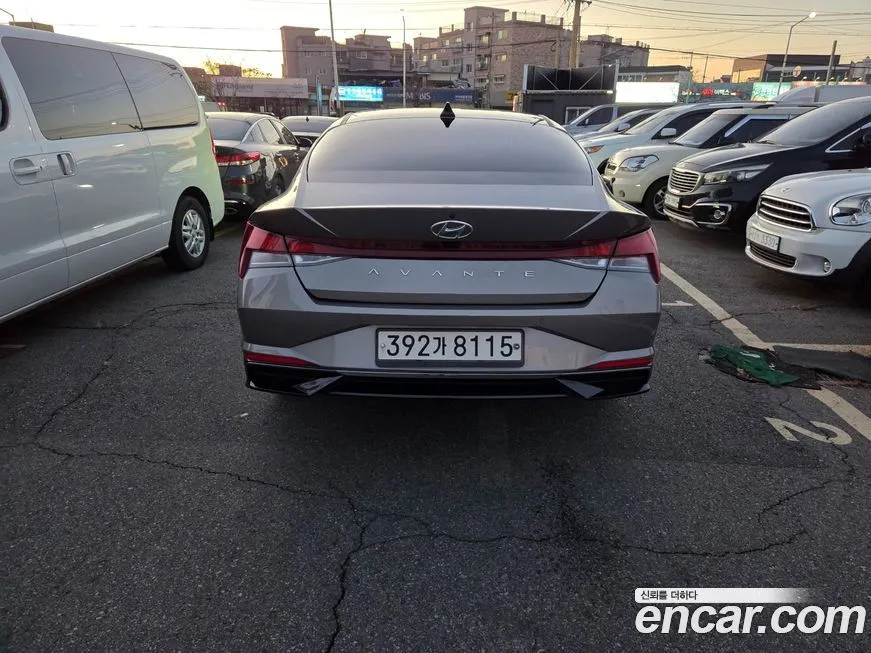Hyundai AVANTE — фото 5
