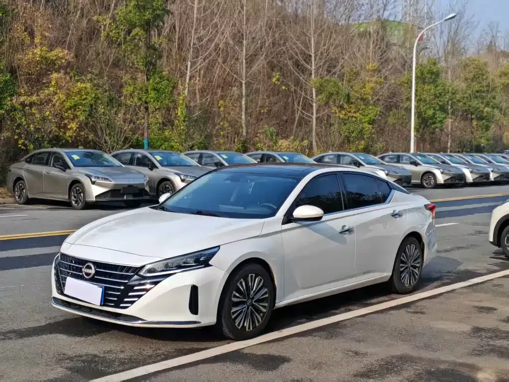 Nissan Teana 2023 из CN, фото 2