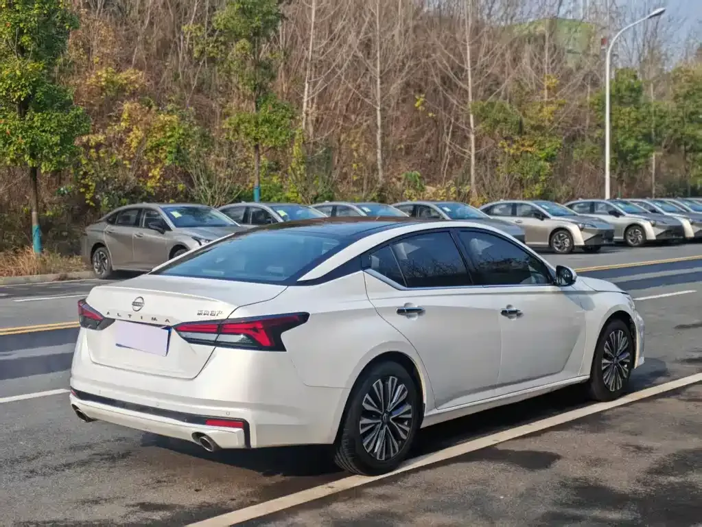 Nissan Teana 2023 из CN, фото 7