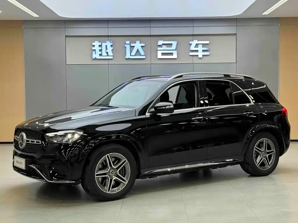 Mercedes-Benz GLE — фото 1