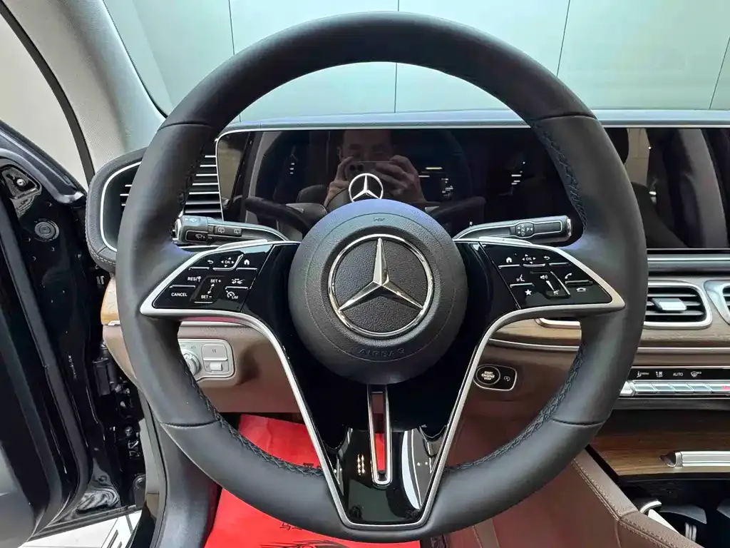 Mercedes-Benz GLE — фото 4