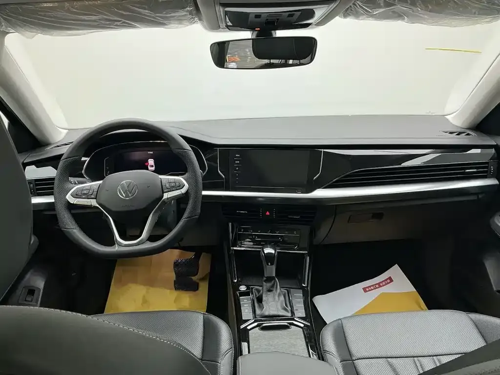 Volkswagen Passat 2024 из CN, фото 3