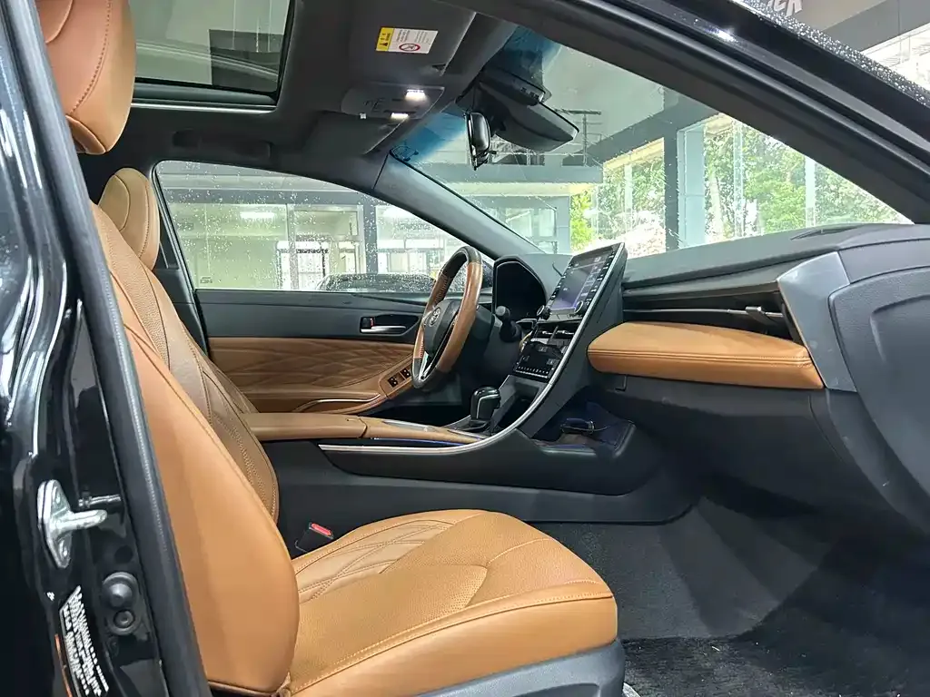 Toyota Avalon 2021 из CN, фото 7