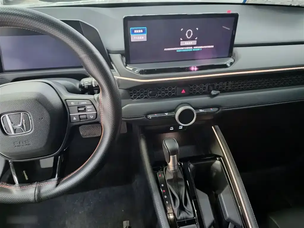 Honda Accord 2024 из CN, фото 10
