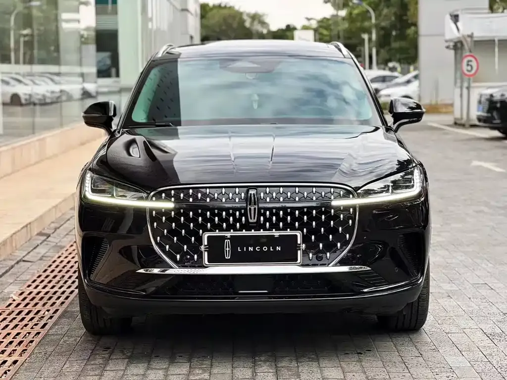 Lincoln Corsair 2025 из CN, фото 4