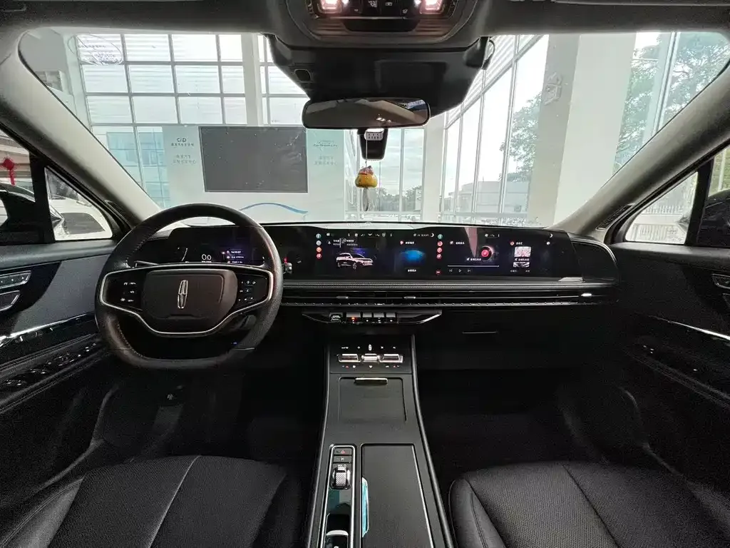 Lincoln Corsair 2025 из CN, фото 9