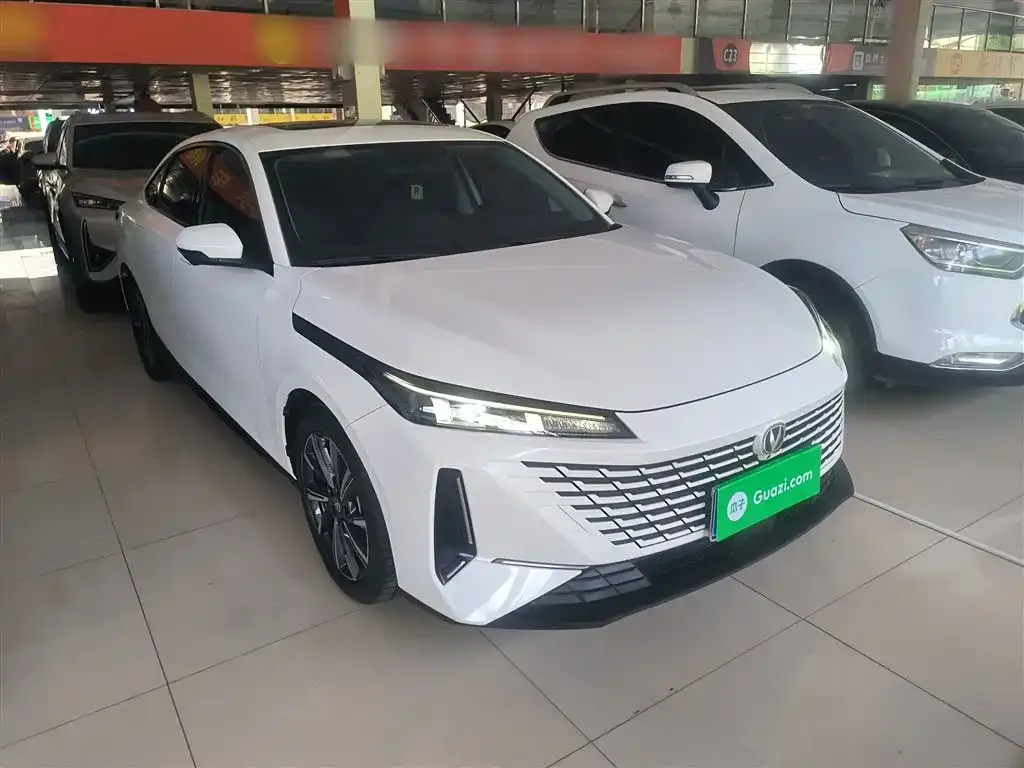 Changan Yida 2023 из CN, фото 4