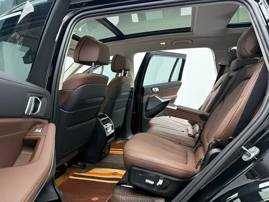 BMW X7 2022 из CN, фото 5