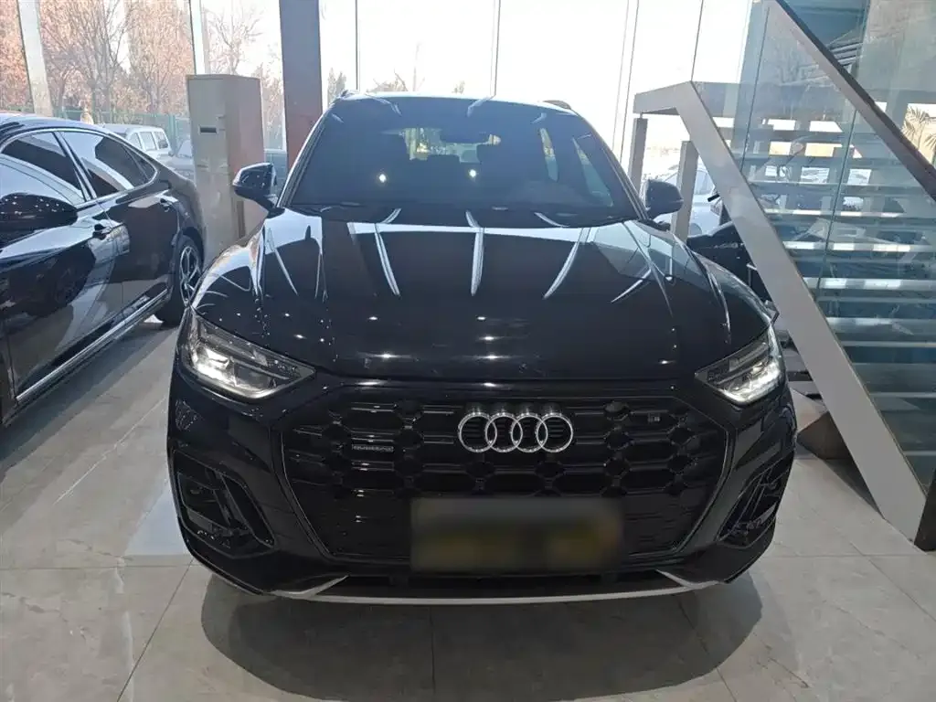 Audi Q5L 2023 из CN, фото 8