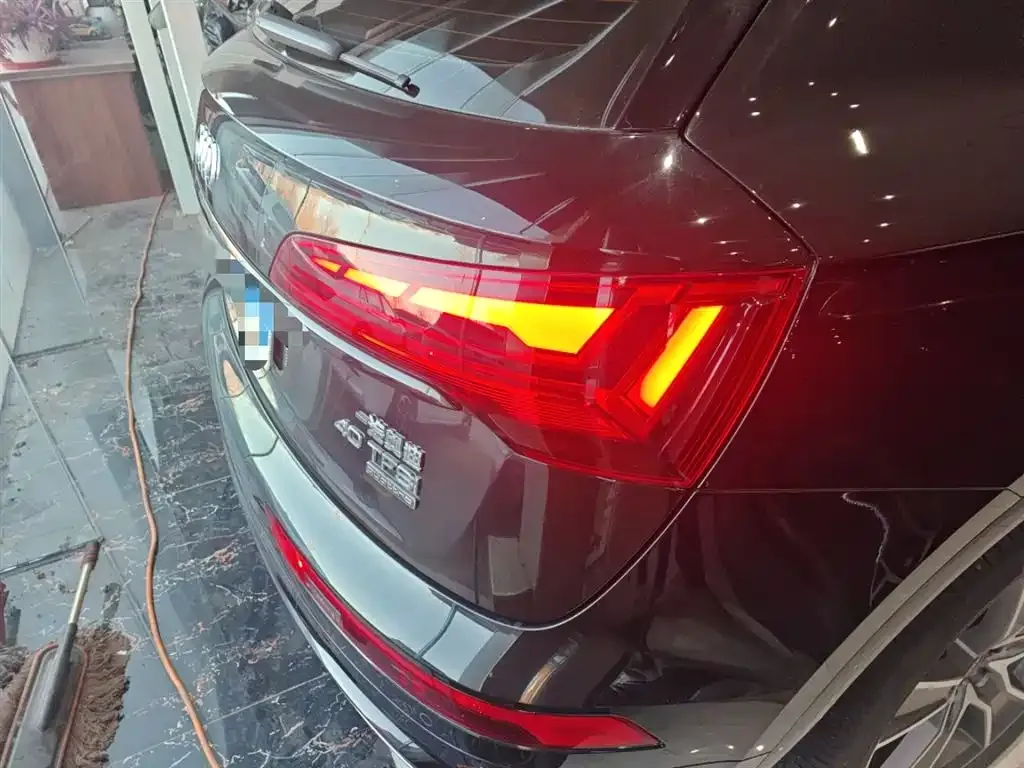 Audi Q5L 2023 из CN, фото 3