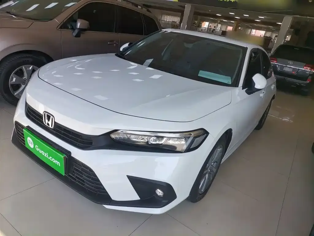 Honda Civic — фото 10