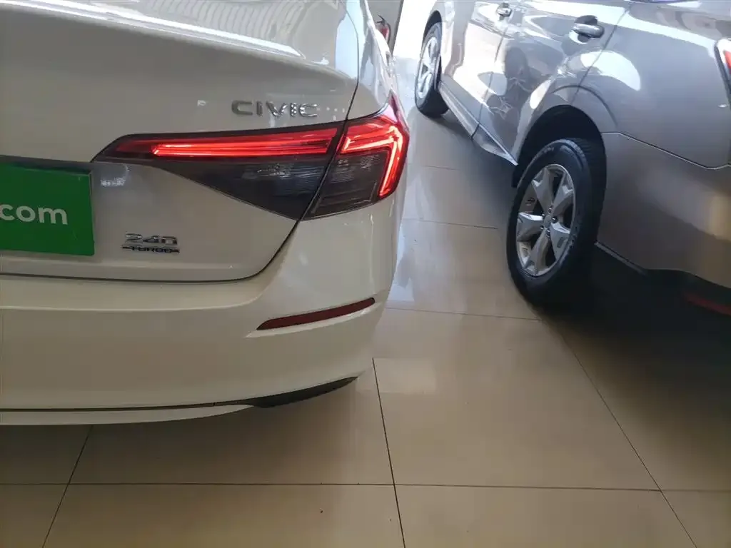 Honda Civic — фото 2