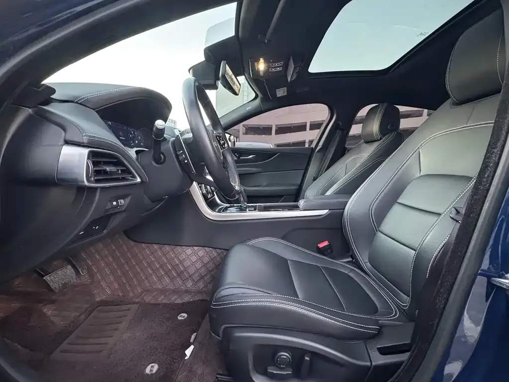 Jaguar XEL 2022 из CN, фото 10