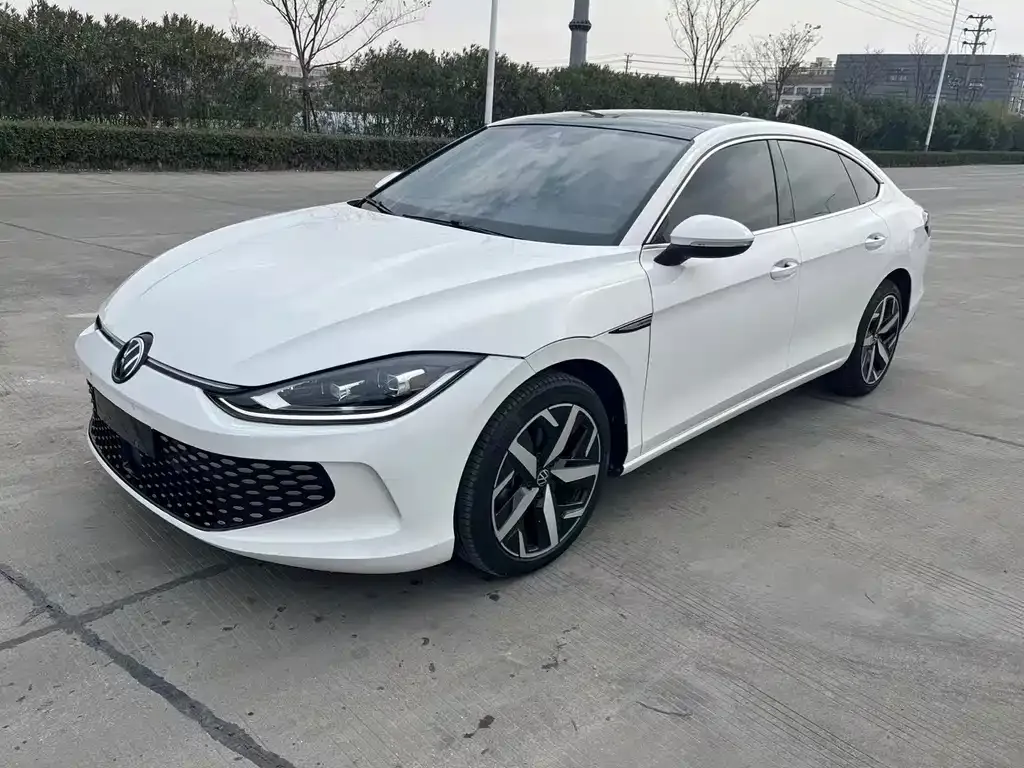 Volkswagen Lamando 2023 из CN, фото 1