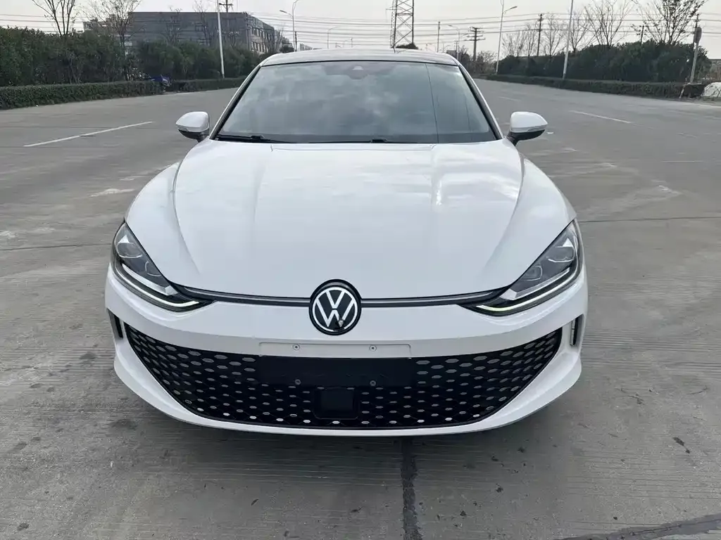 Volkswagen Lamando 2023 из CN, фото 2