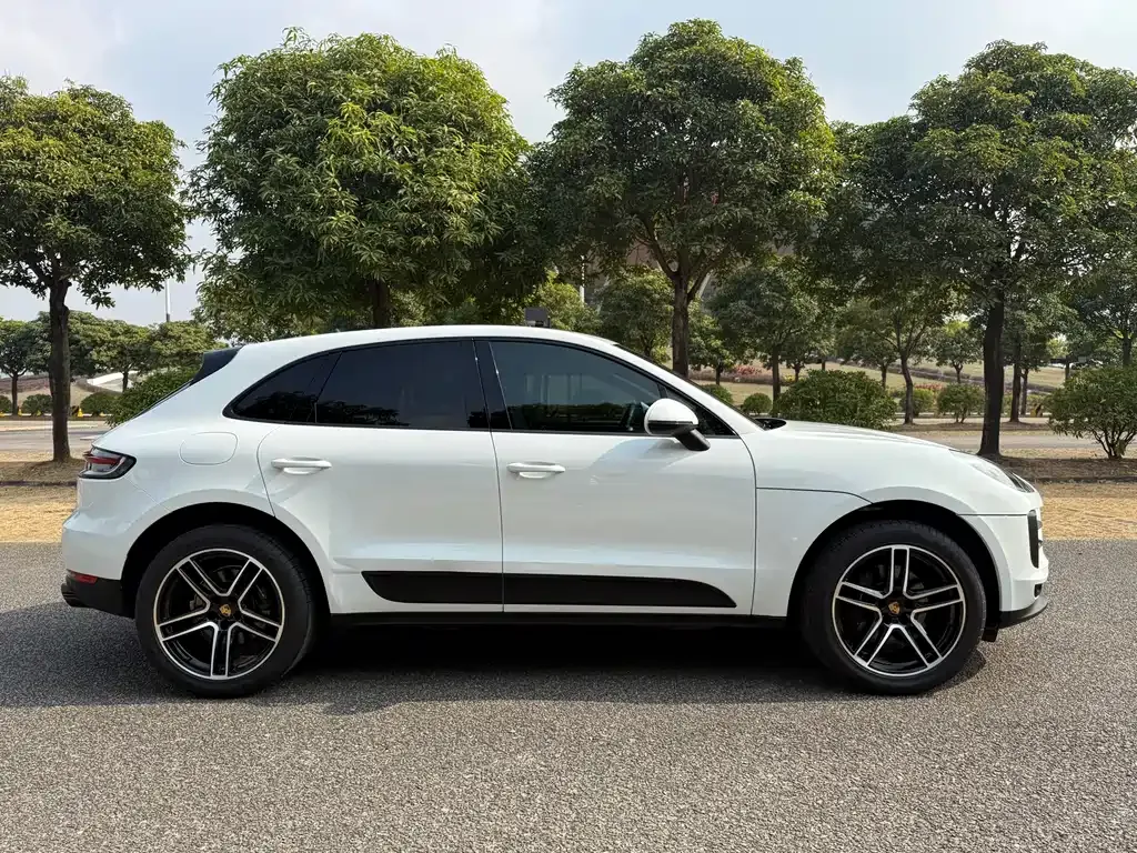 Porsche Macan 2021 из CN, фото 5