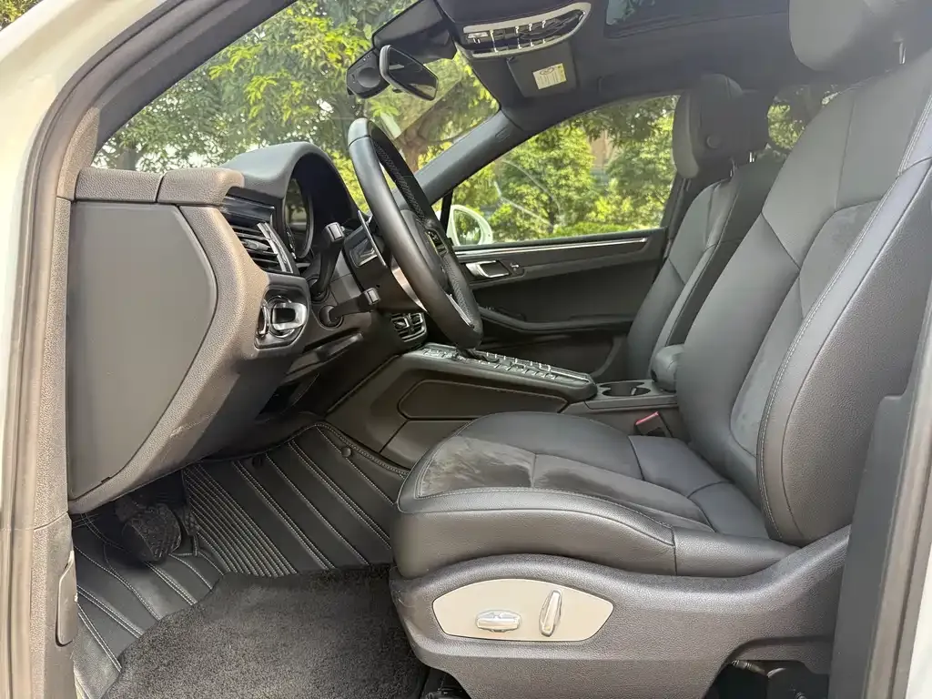 Porsche Macan 2021 из CN, фото 4
