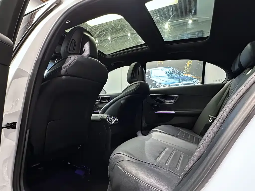 Mercedes-Benz C-Class 2023 из CN, фото 6