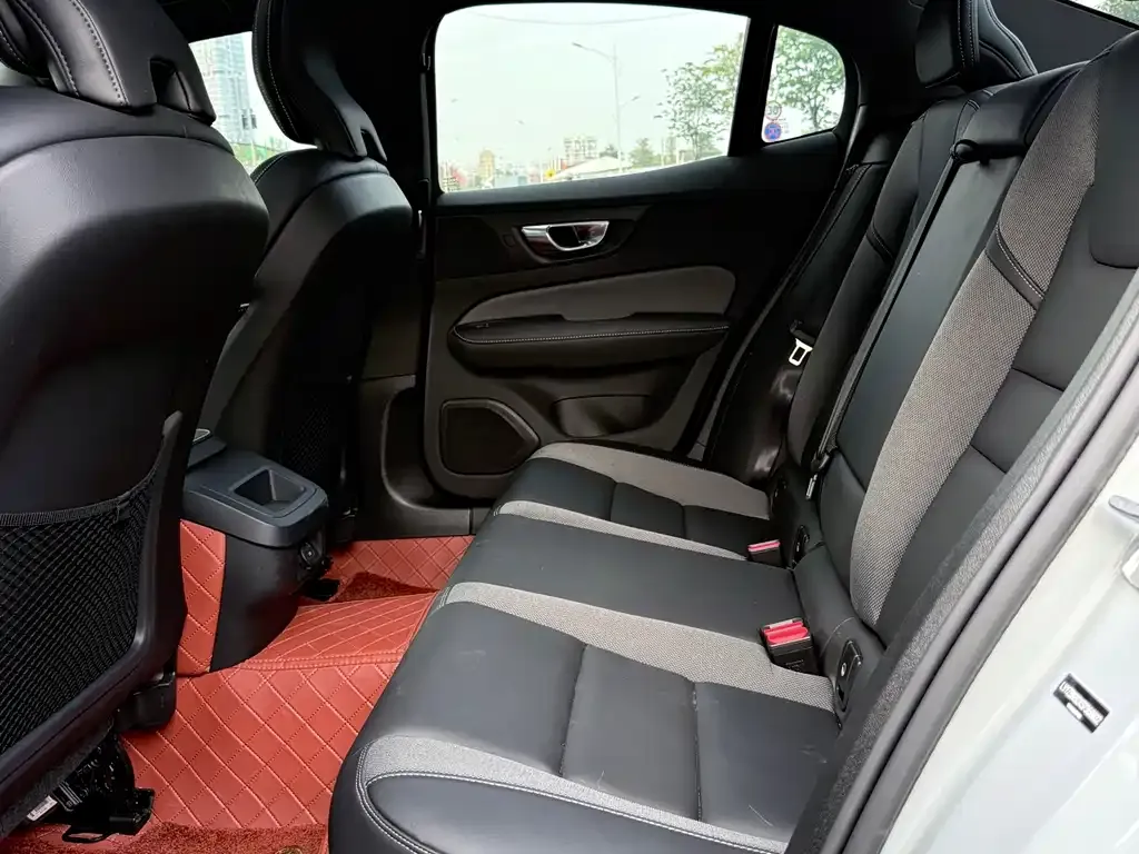 [object Object] S60 2024 из CN, фото 7