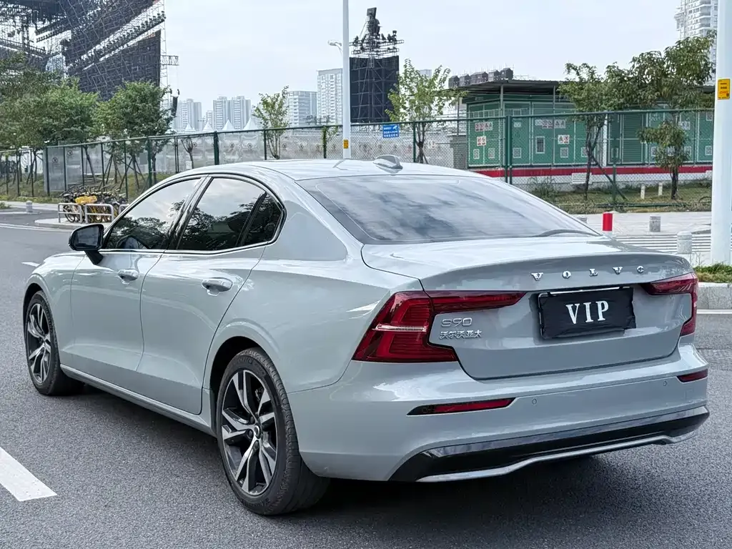 [object Object] S60 2024 из CN, фото 8