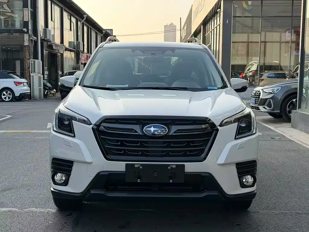 Subaru Forester 2022 из CN, фото 9