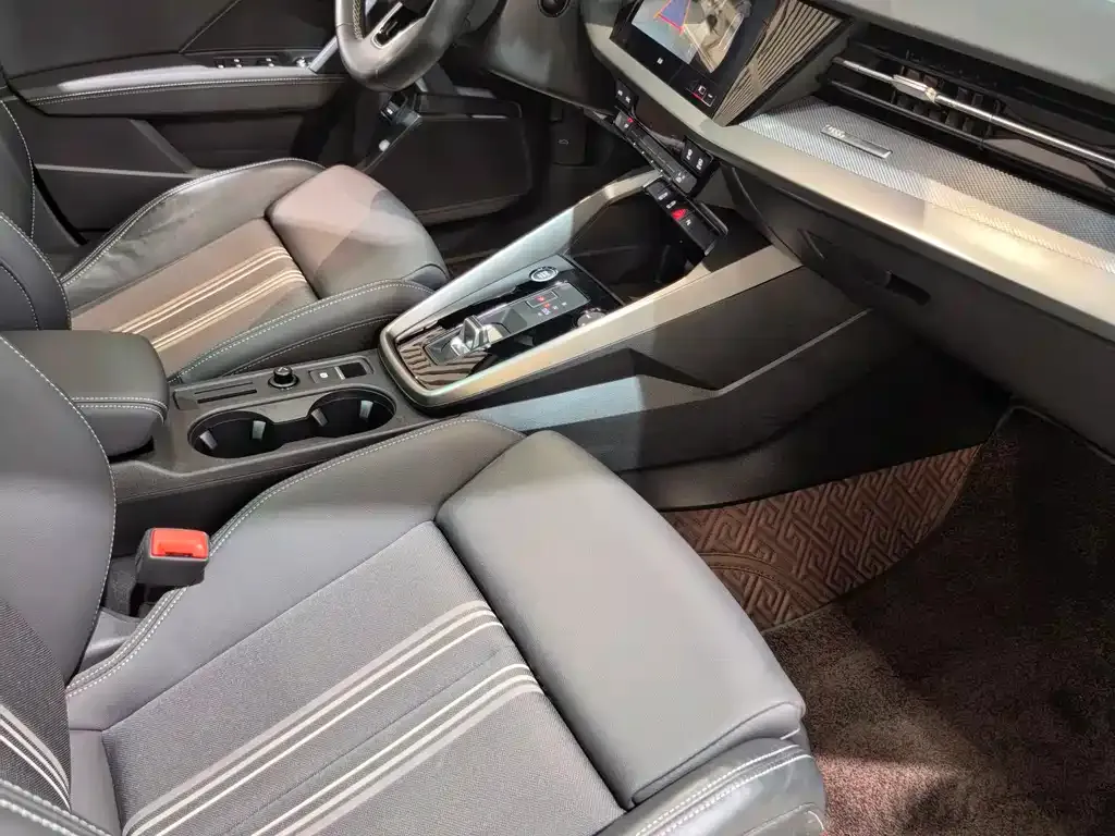 Audi A3 2022 из CN, фото 8