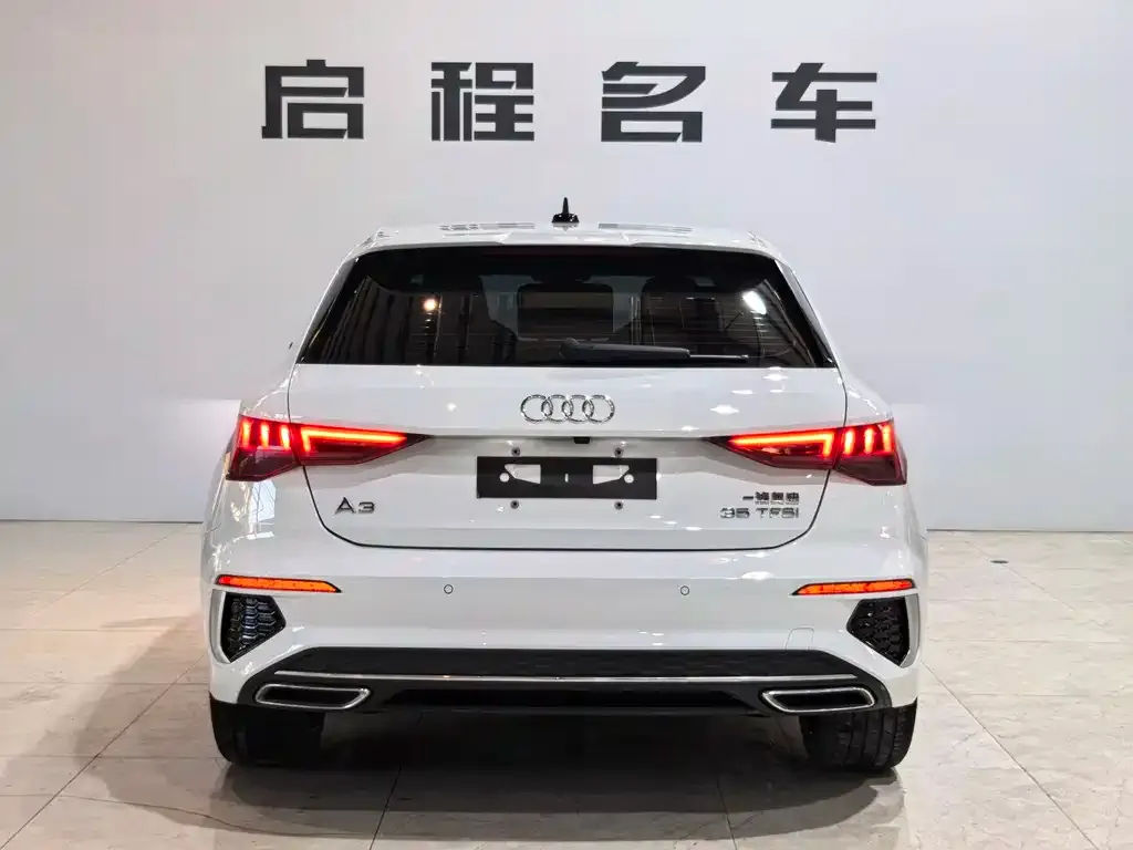 Audi A3 2022 из CN, фото 4