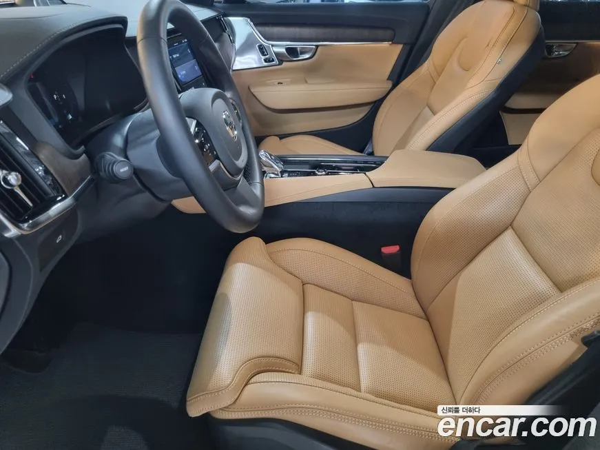 Volvo V90 2024 из KR, фото 10