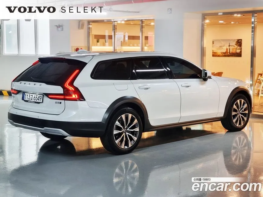 Volvo V90 2024 из KR, фото 2